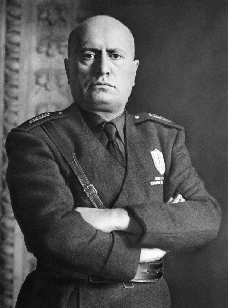 Retrato de Benito Mussolini hacia 1930